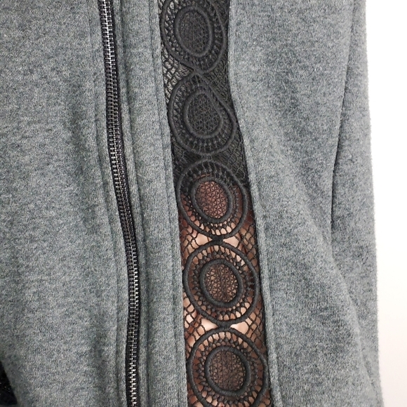 Fabletics Black and Gray Saige Vest Hoodie Soft Women - Picture 8 of 11